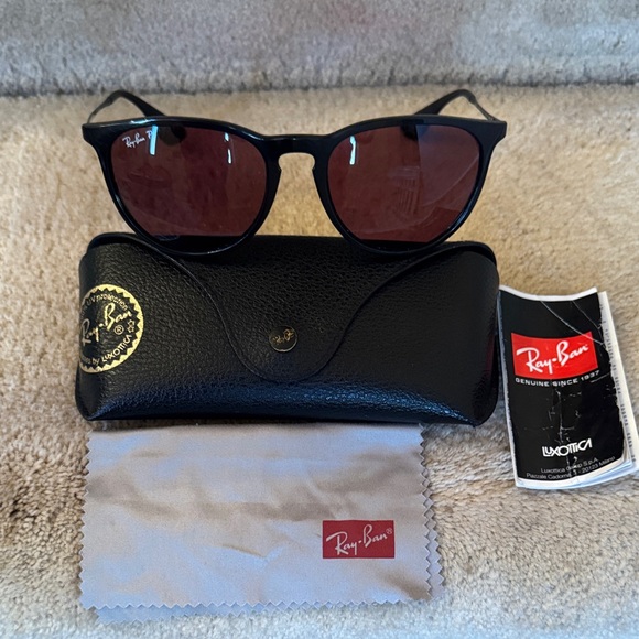 Ray-Ban Accessories - Authentic Ray Ban Erika polarized sunglasses